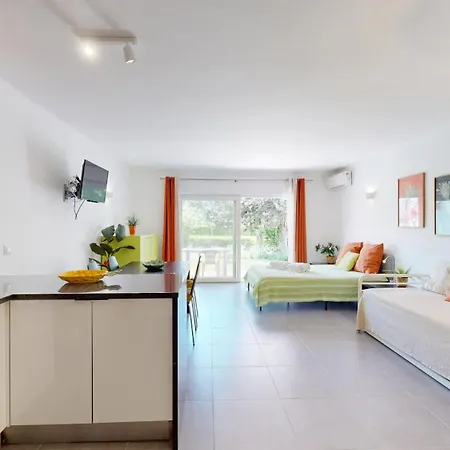 Sao Rafael, 450m Apartment