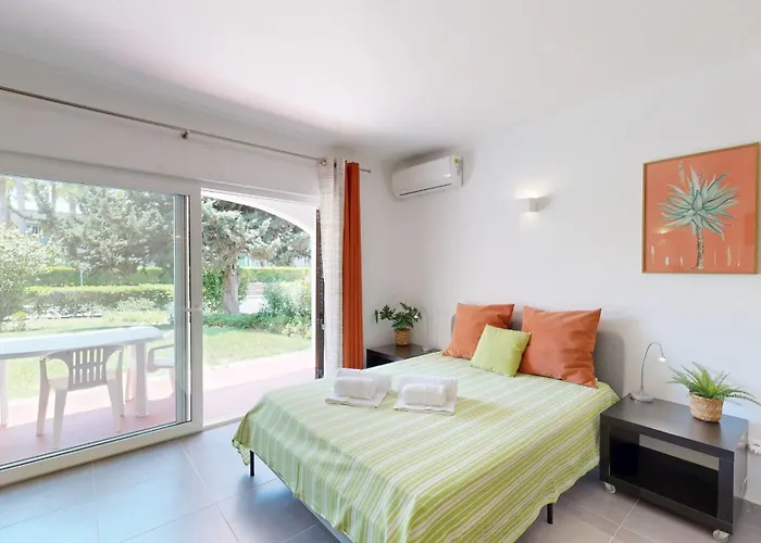 Apartment Sao Rafael, 450m *